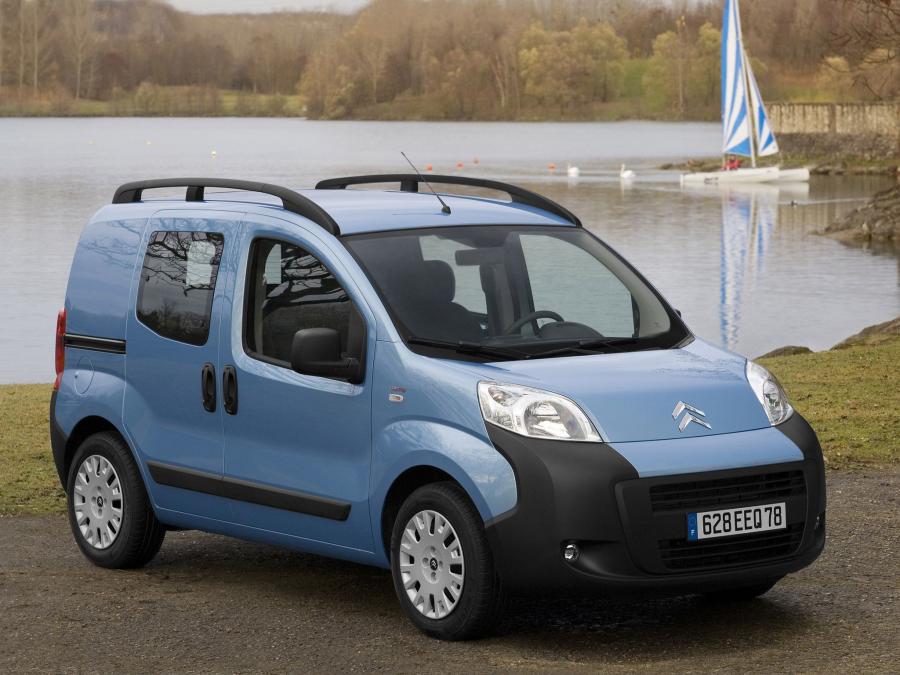  Citroen Nemo Combi 2008 года  (фото 1 из 8)